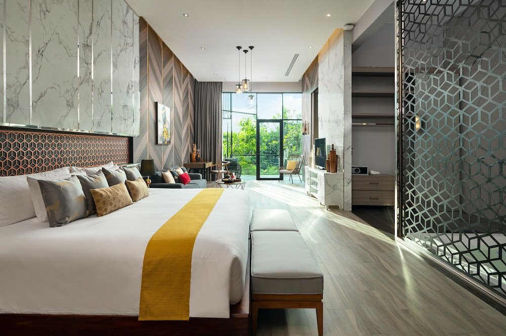 Фото The Gems Mining Pool Villas Pattaya