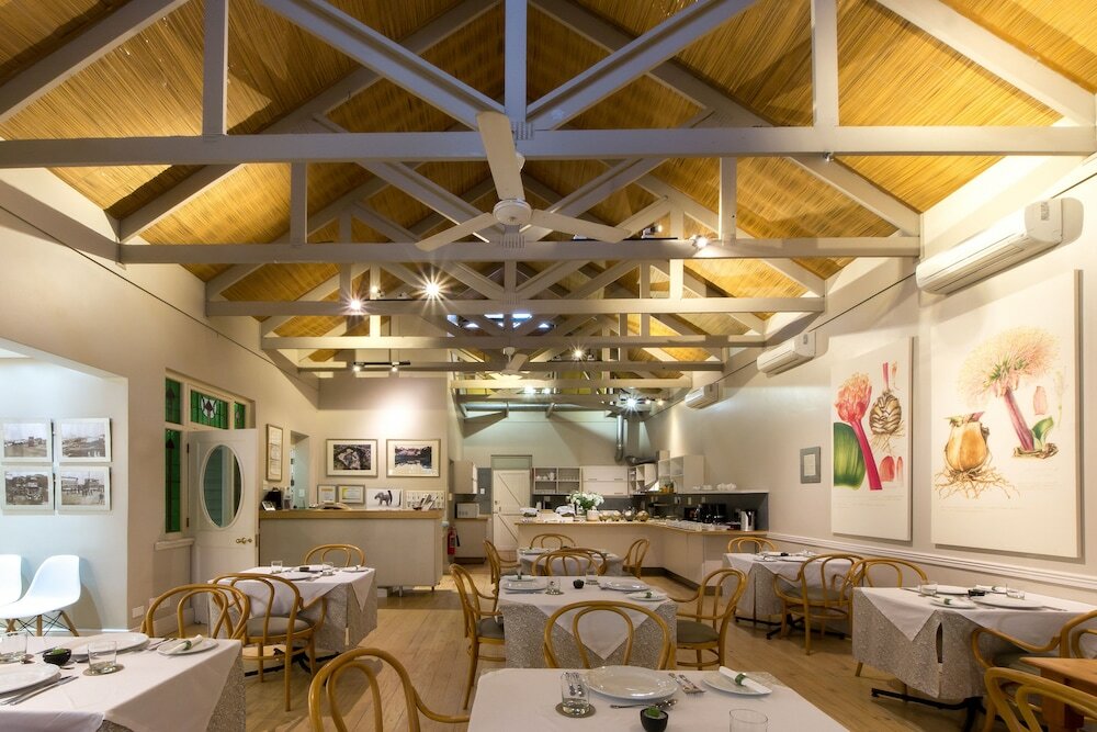 Фото Quarry Lake Inn