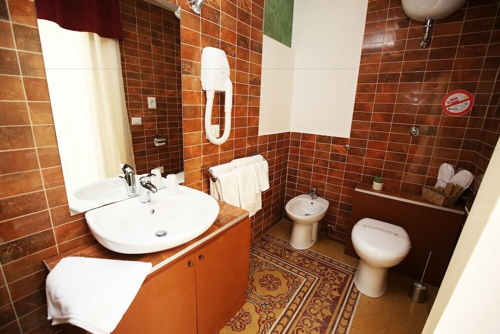 Фото La Bella Napoli B&b