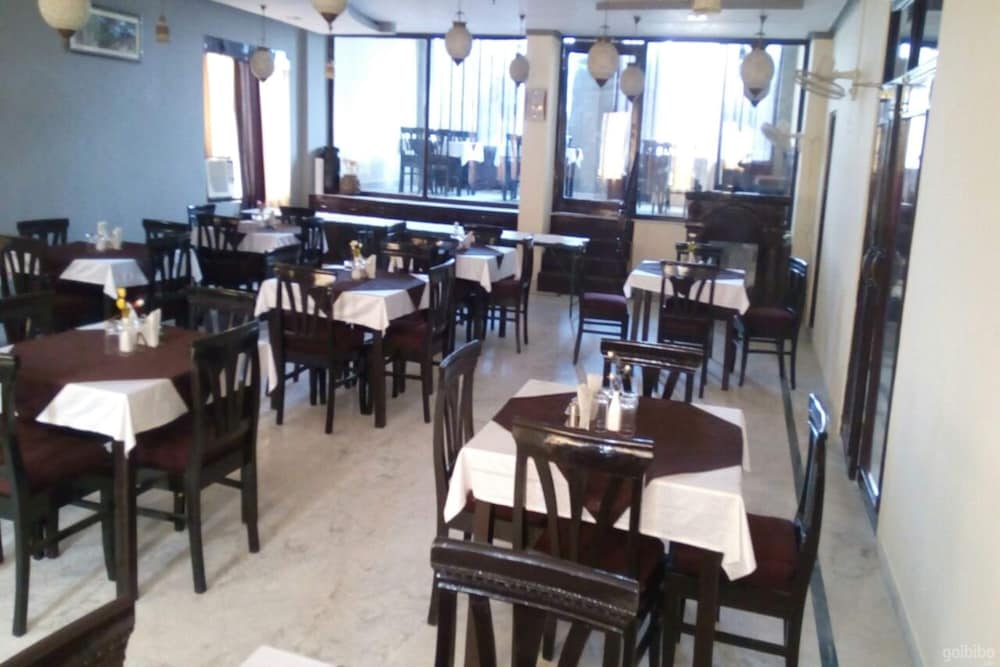 Фото Hotel Chanakya