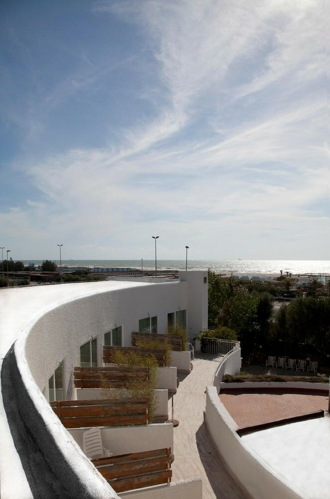 Фото Hotel La Conchiglia