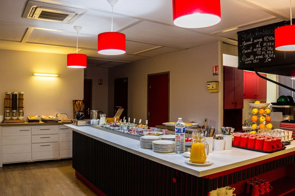 Фото Hotel Initial by Balladins La Roche-sur-Yon