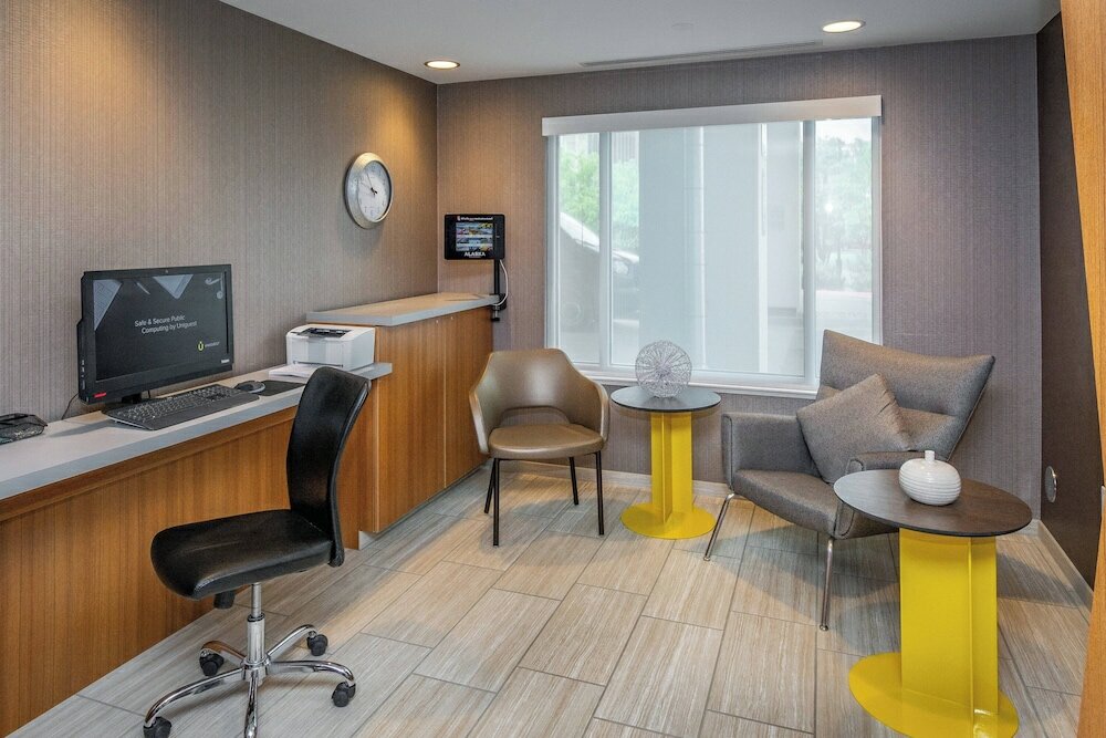 Фото SpringHill Suites Anchorage Midtown