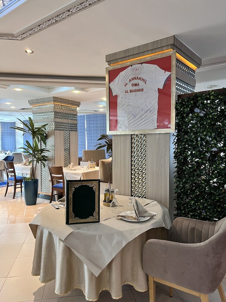 Фото Hotel Annakhil