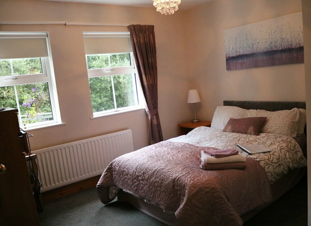 Hotel Five Oaks Bed & Breakfast, County Londonderry, photo