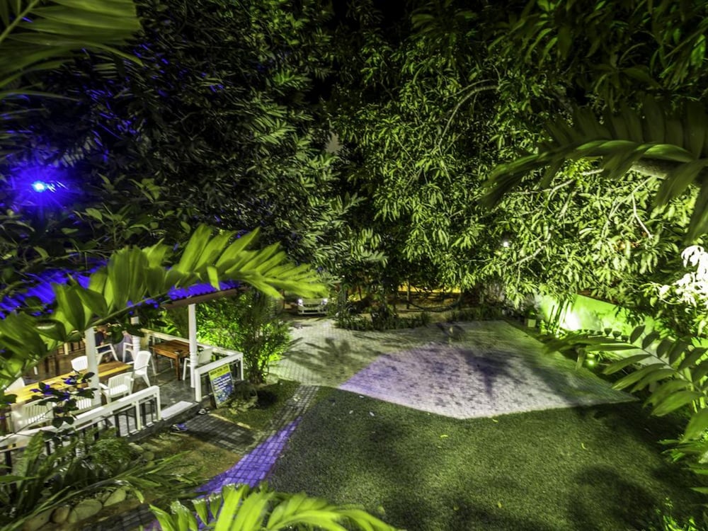 Фото Celestial Inn