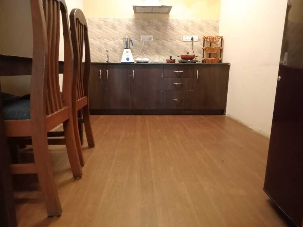 Фото Serene Boutique Hotel