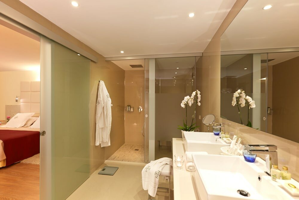 Фото L'Hermitage Hotel & SPA