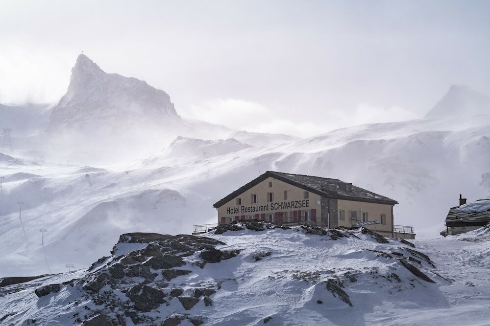 Фото Hotel Schwarzsee