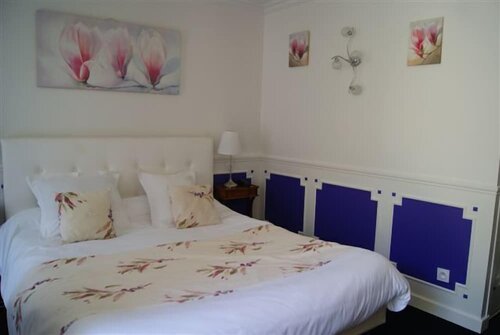 Гостиница Hôtel de la Cognette в Исудёне