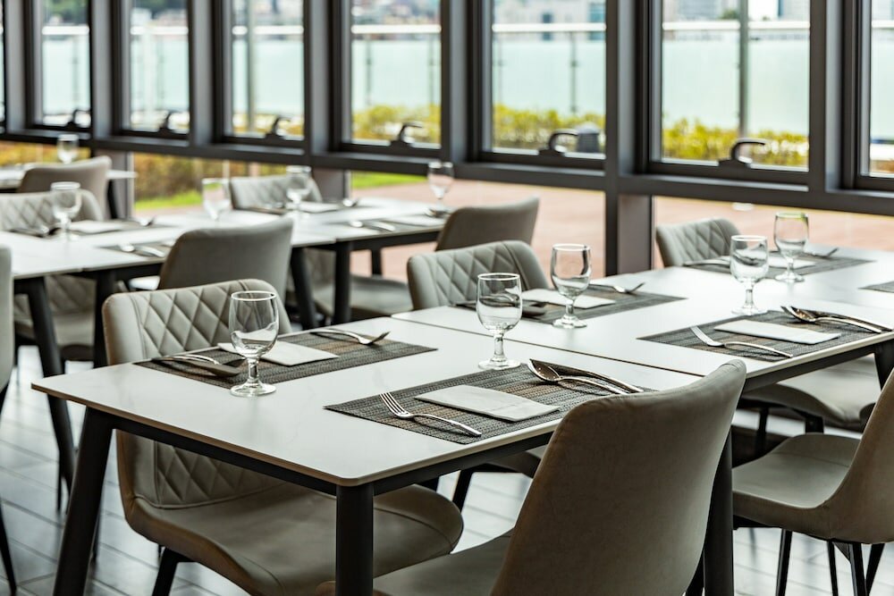 Фото Holiday Inn Express Seoul Hongdae