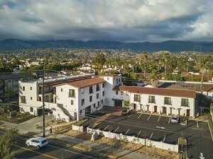 Гостиница La Playa Inn