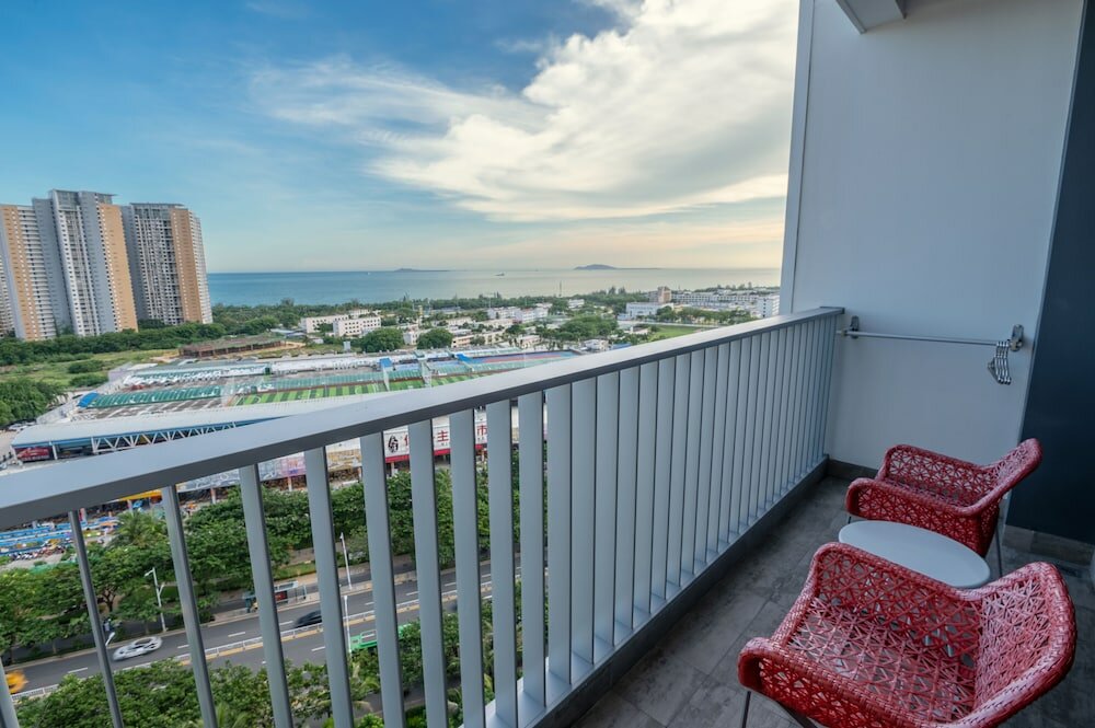 Фото Hilton Garden Inn Sanya