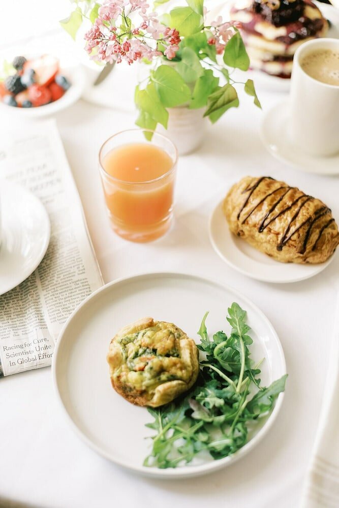 Фото Fairville Inn