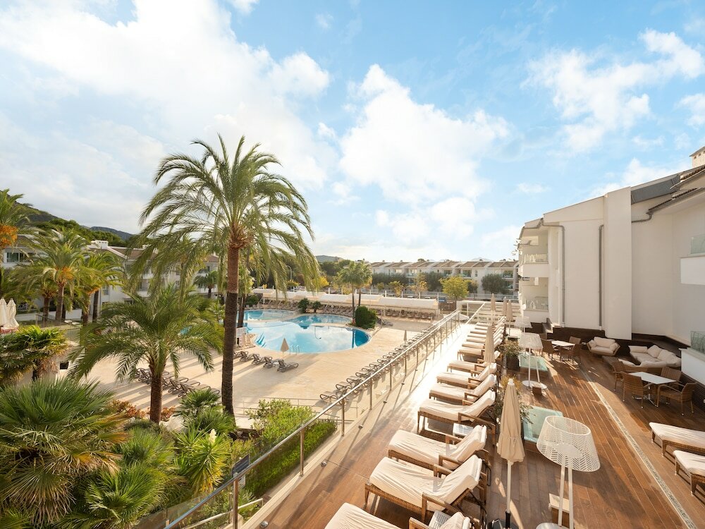 Фото Puerto Azul Suite Hotel