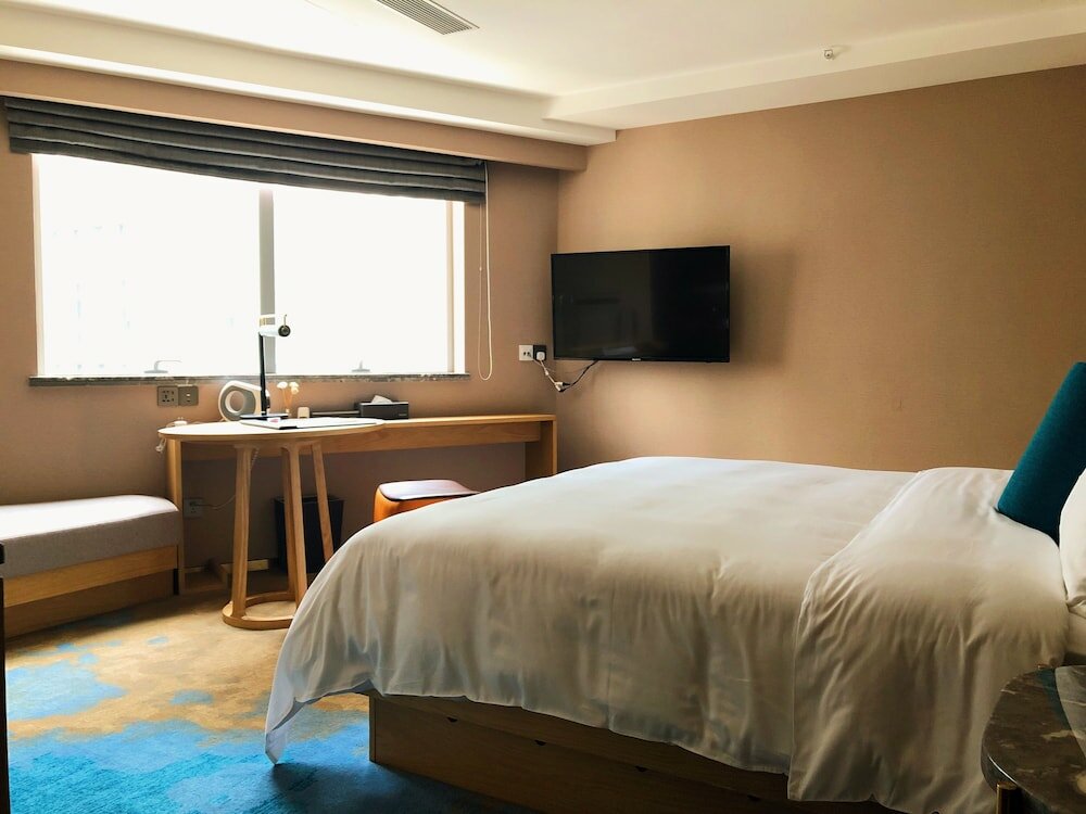 Фото Royce Hotel Shenzhen