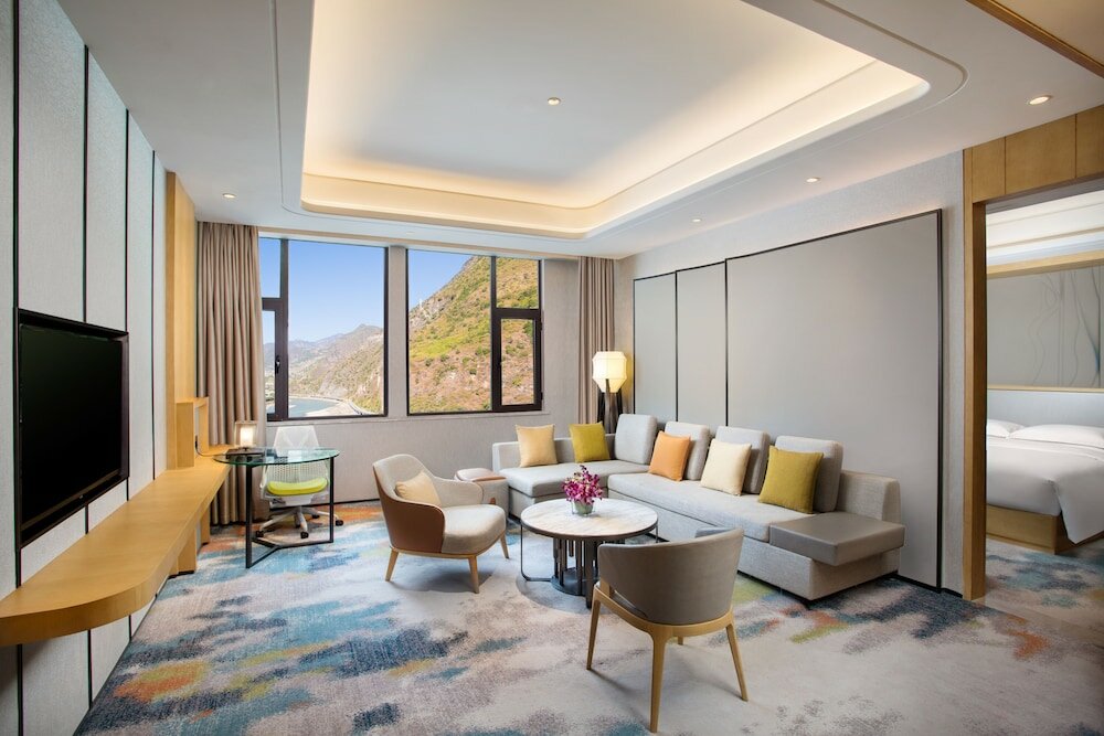 Фото Hilton Garden Inn Nujiang