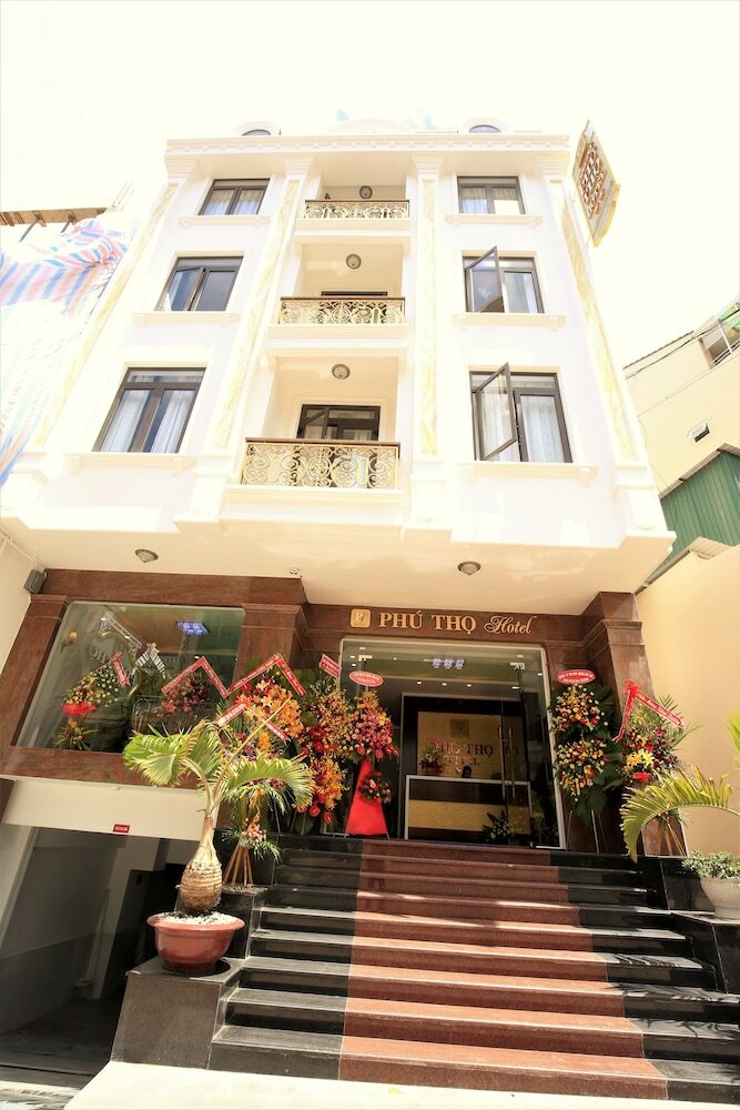 Фото Da Lat Phu Tho Hotel