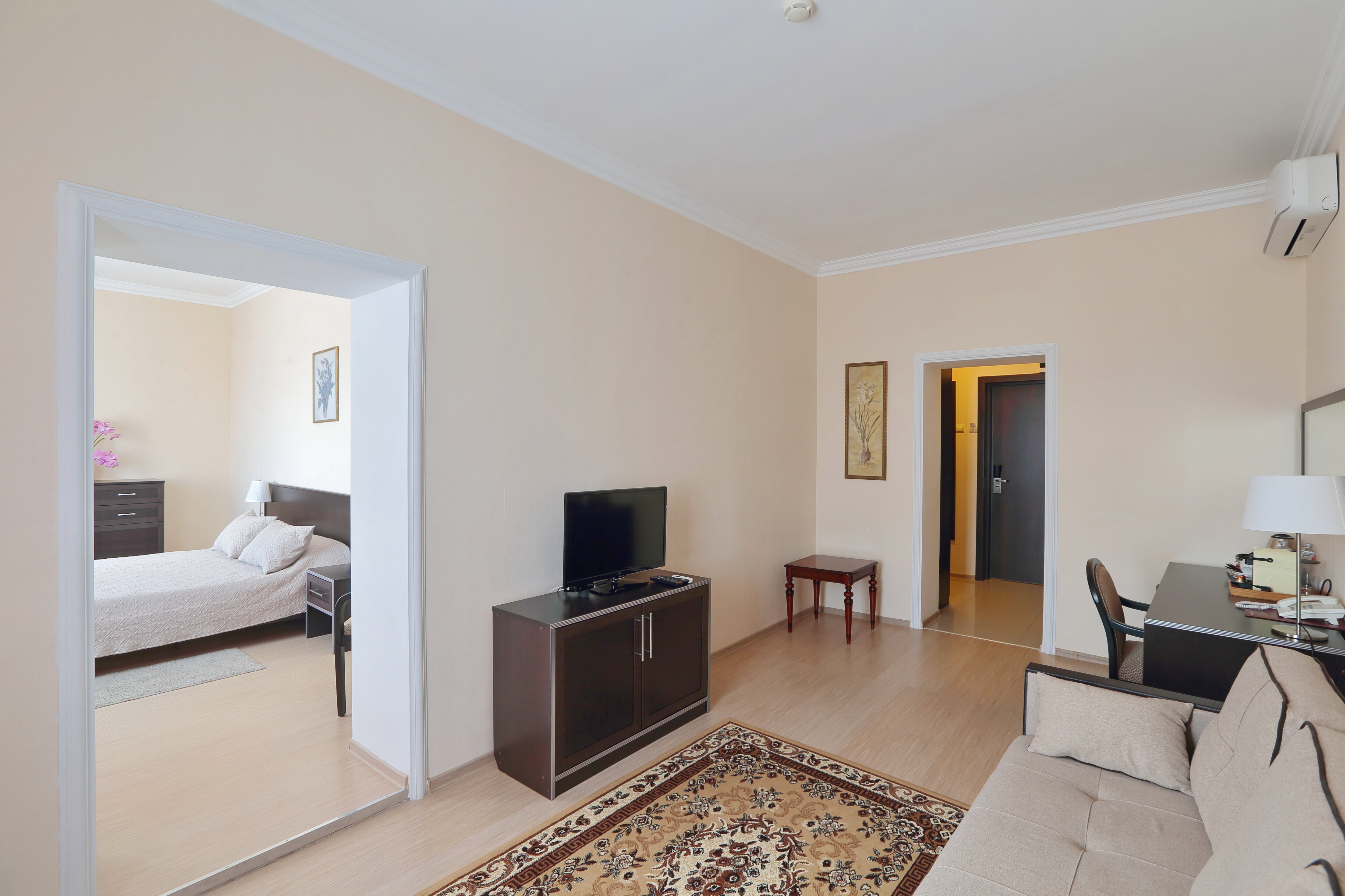 Фото Мезонин