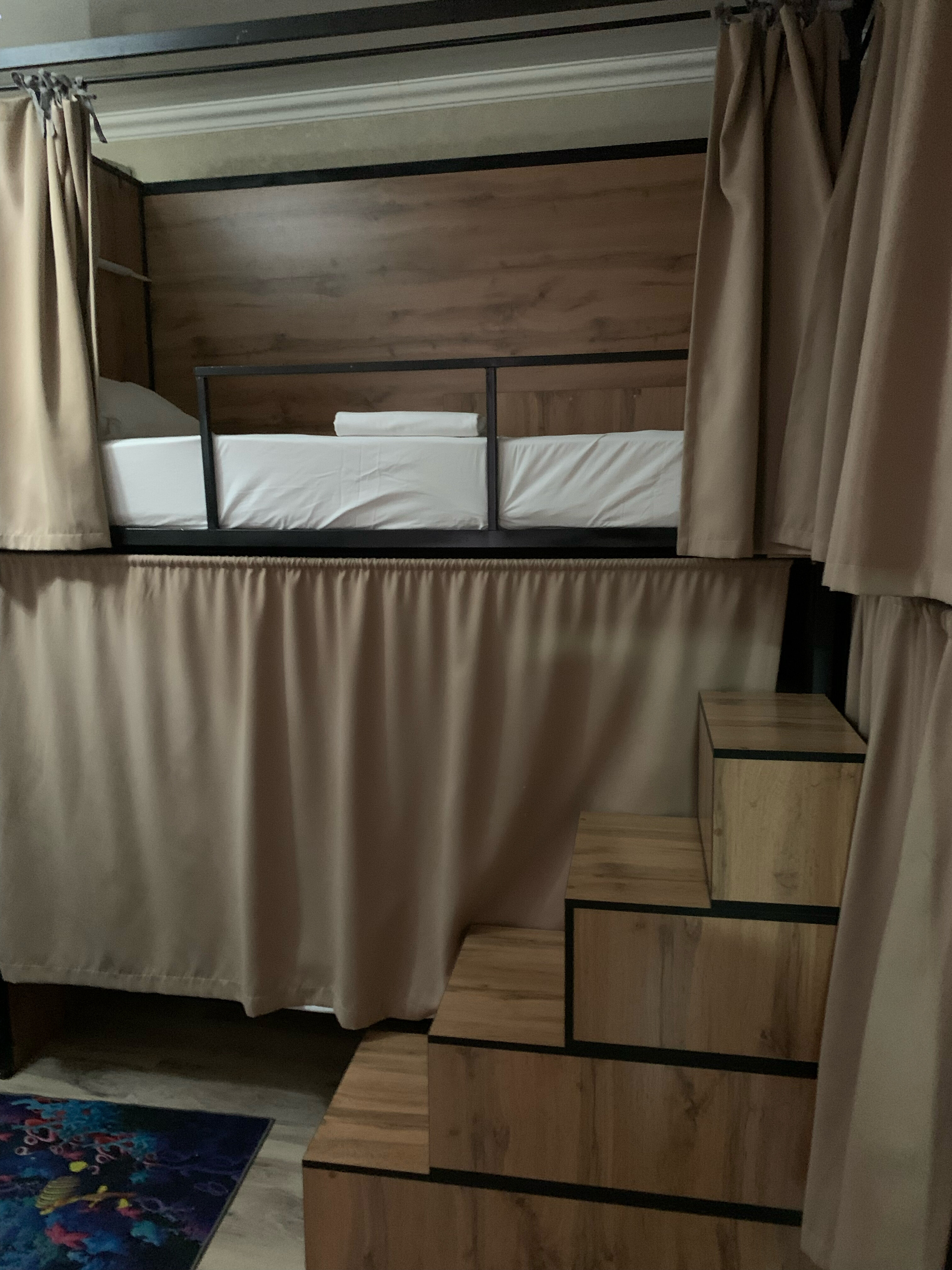 Фото Family Guest House & Hostel