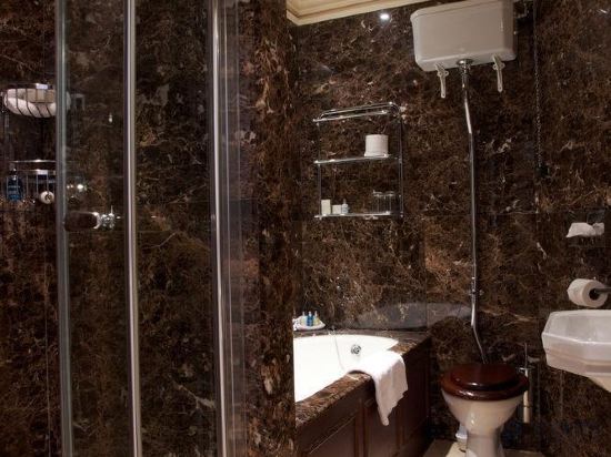 Фото 11 Cadogan Gardens, The Apartments and The Chelsea Townhouse by Iconic Luxury Hotels