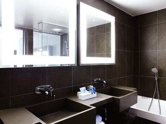 Фото Novotel London ExCeL