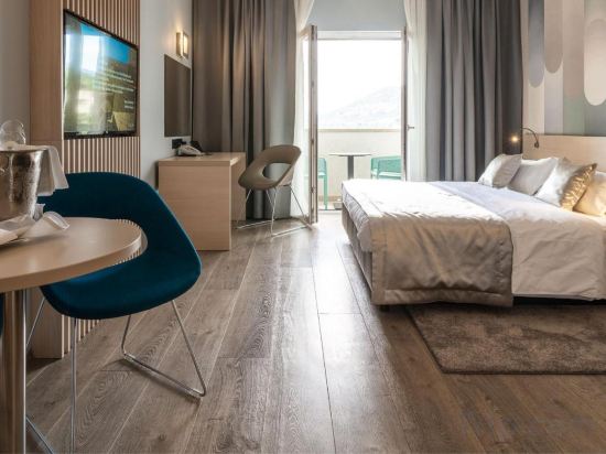 Фото Berkeley Hotel