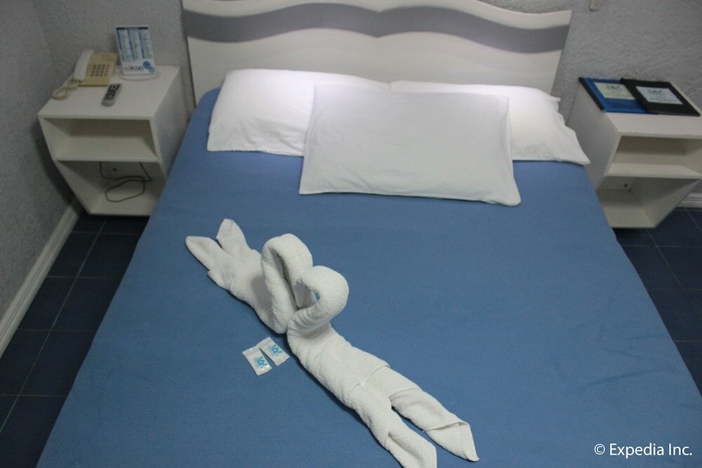 Фото Blue Rock Beach Resort