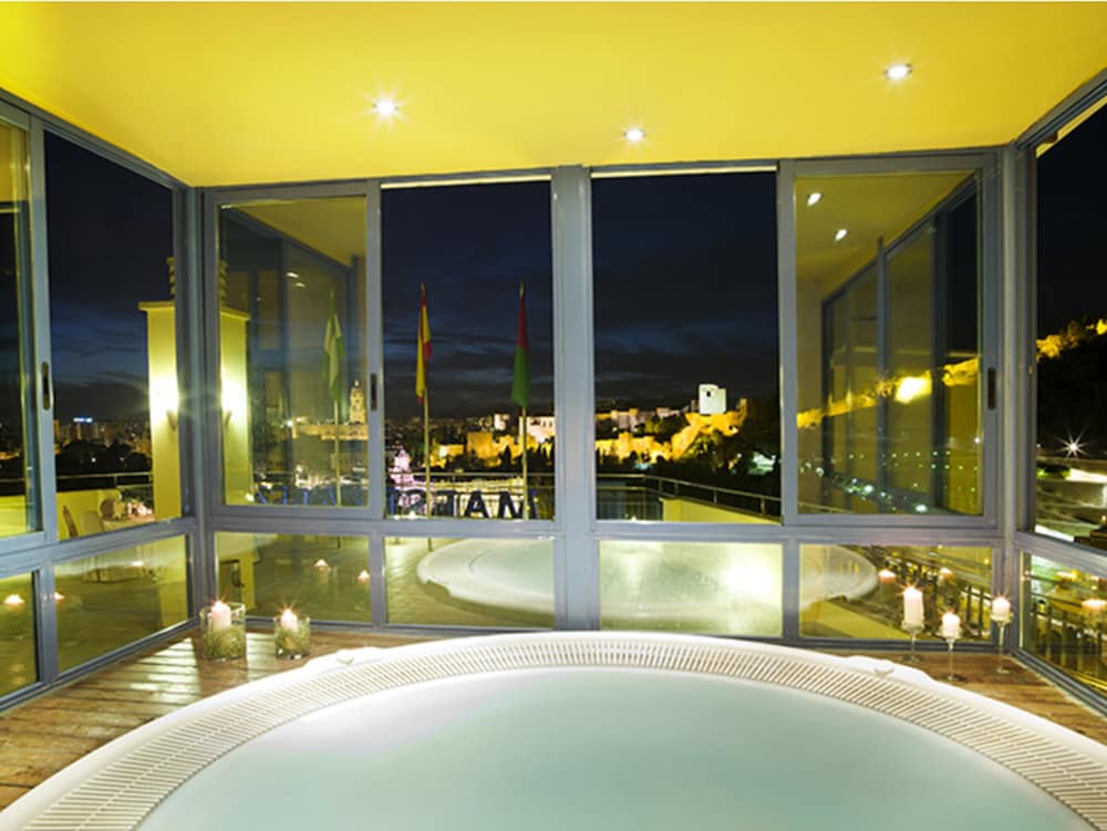 Фото Ms Maestranza