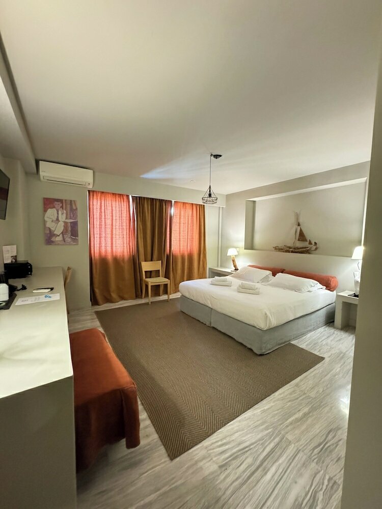 Фото Lotus Center Apartments