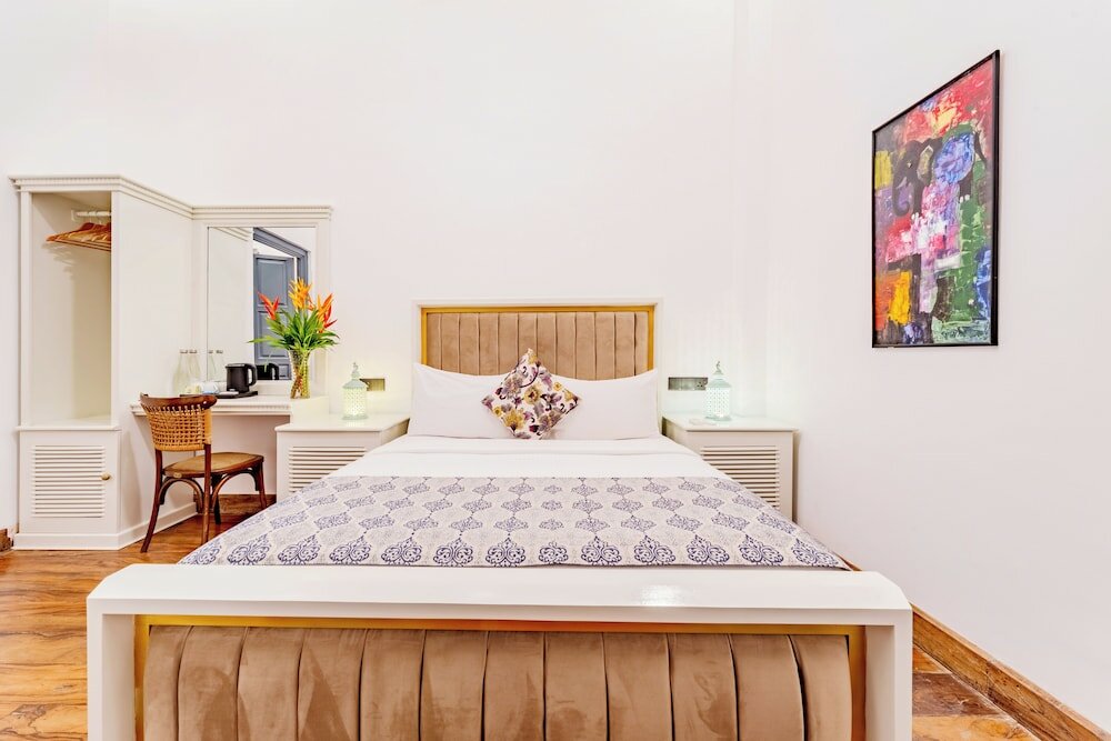 Фото Small House Boutique Guest House