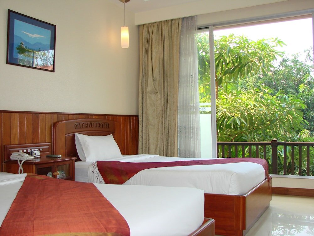 Фото City River Hotel