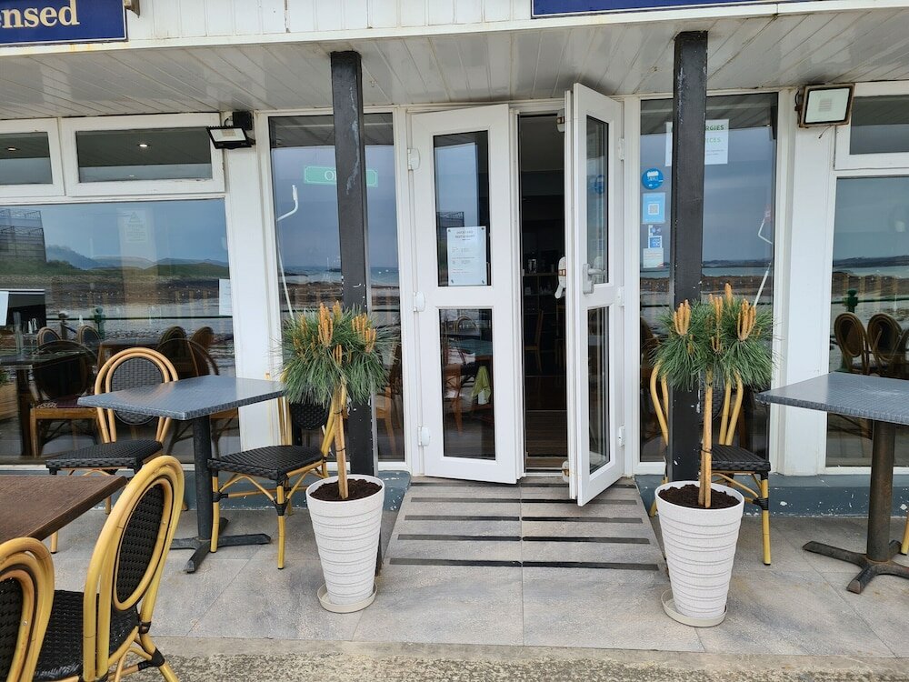 Фото Marina Metro Hotel