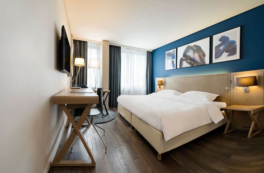 Фото Park Inn by Radisson Antwerp City Centre