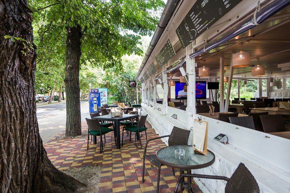 Фото Ce Napfény Hotel