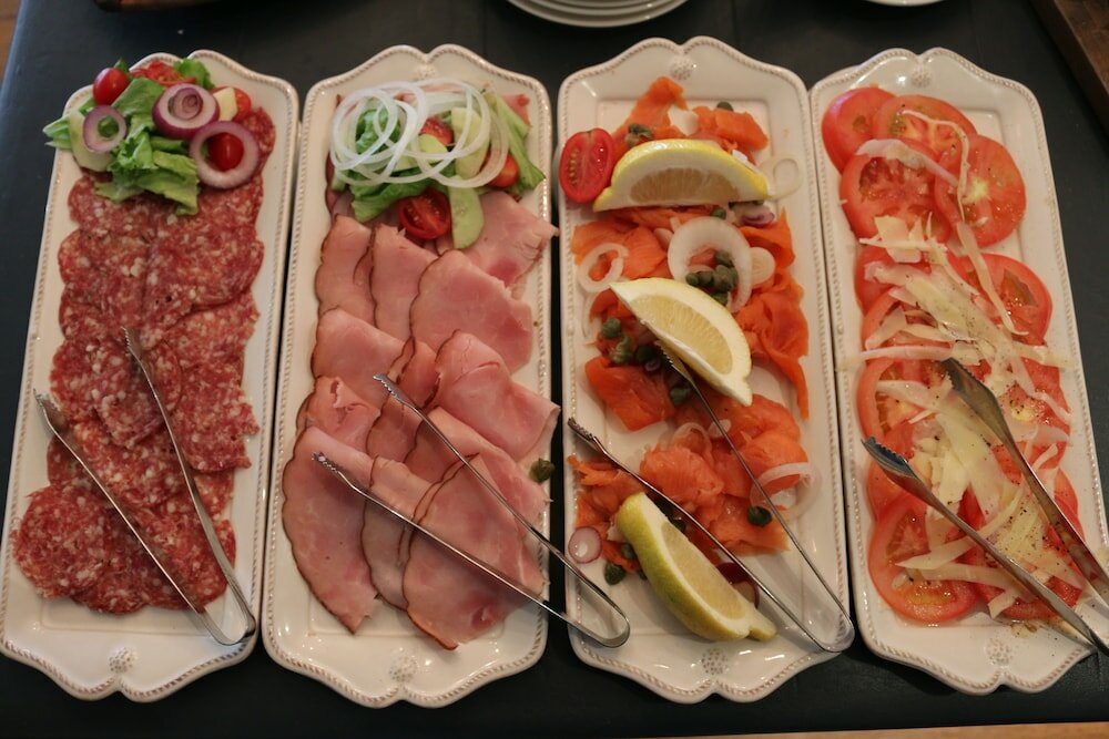 Фото The Devon Valley Hotel