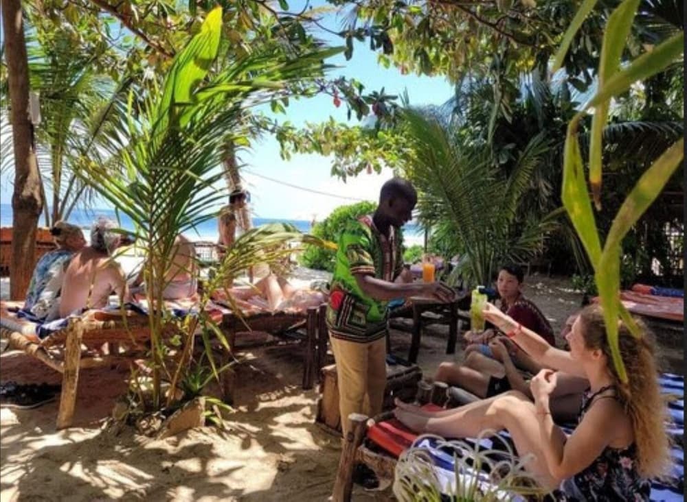 Фото Sipano Beach Lodge Zanzibar