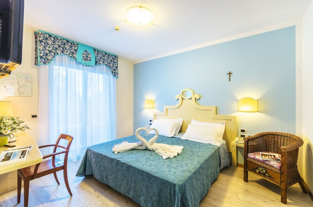 Фото Hotel Panoramic