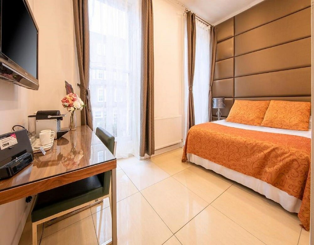 Фото City Inn Russell Square