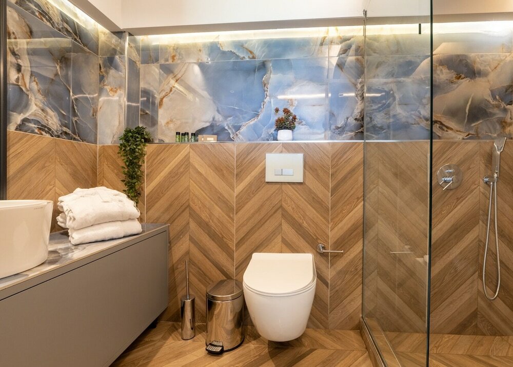 Фото Mythic Summer Hotel