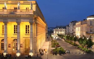 Гостиница Hotel Mercure Bordeaux Centre Ville