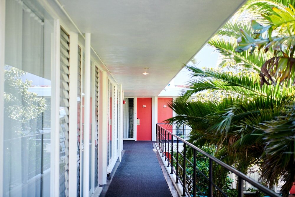 Фото The Phoenix Hotel