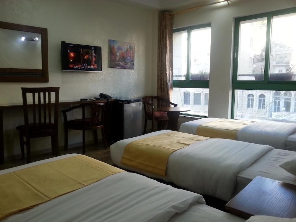 Фото Hawa Amman Hotel