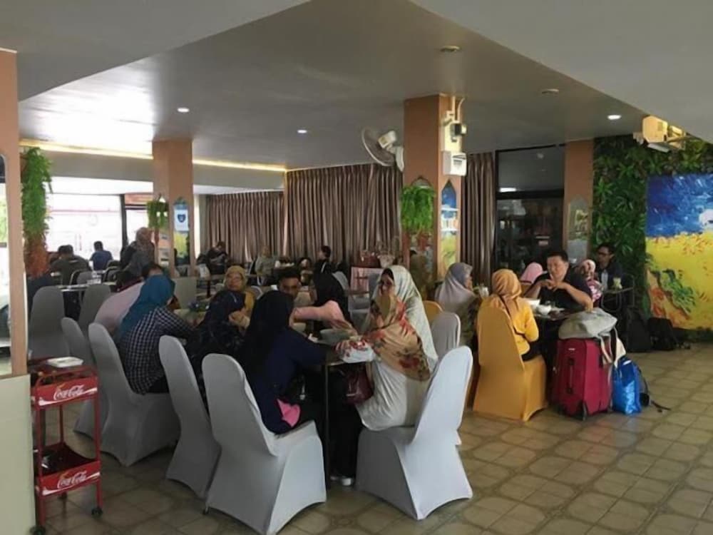 Фото The Train Hotel Hatyai