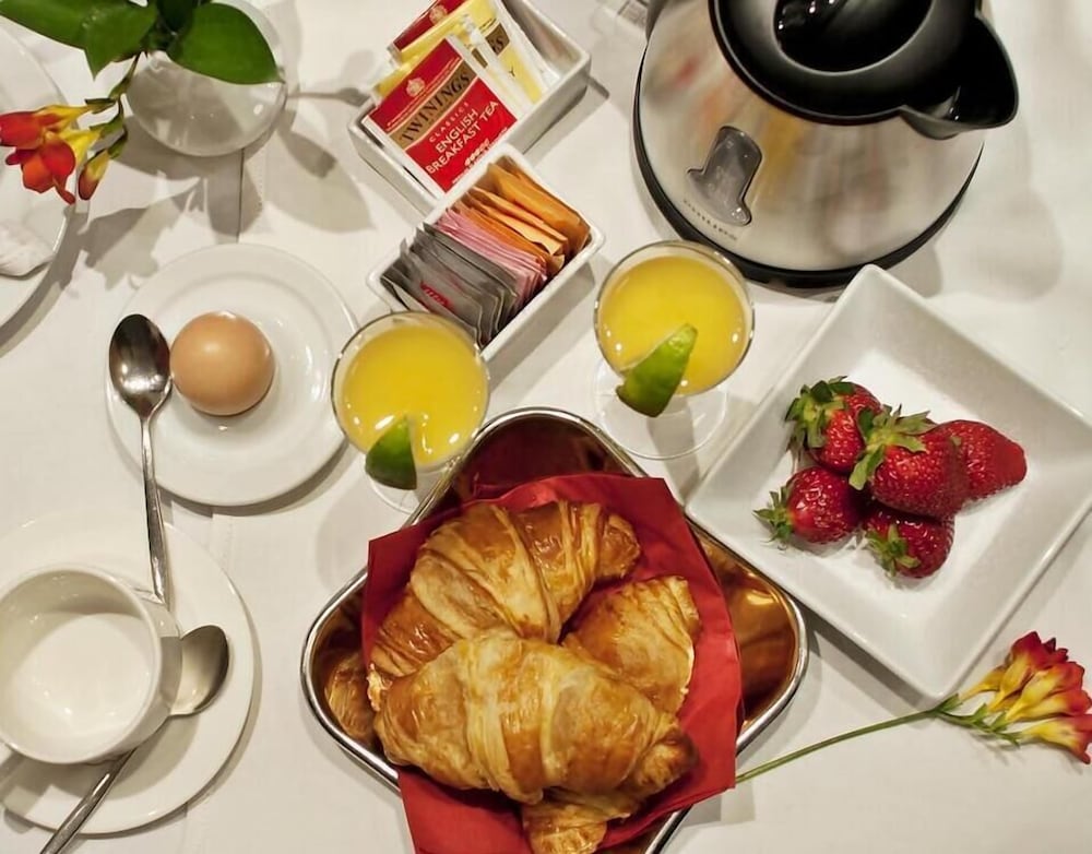 Фото Hotel Downtown