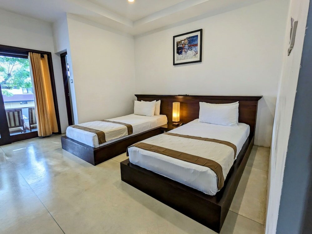 Фото Rajarata Hotel