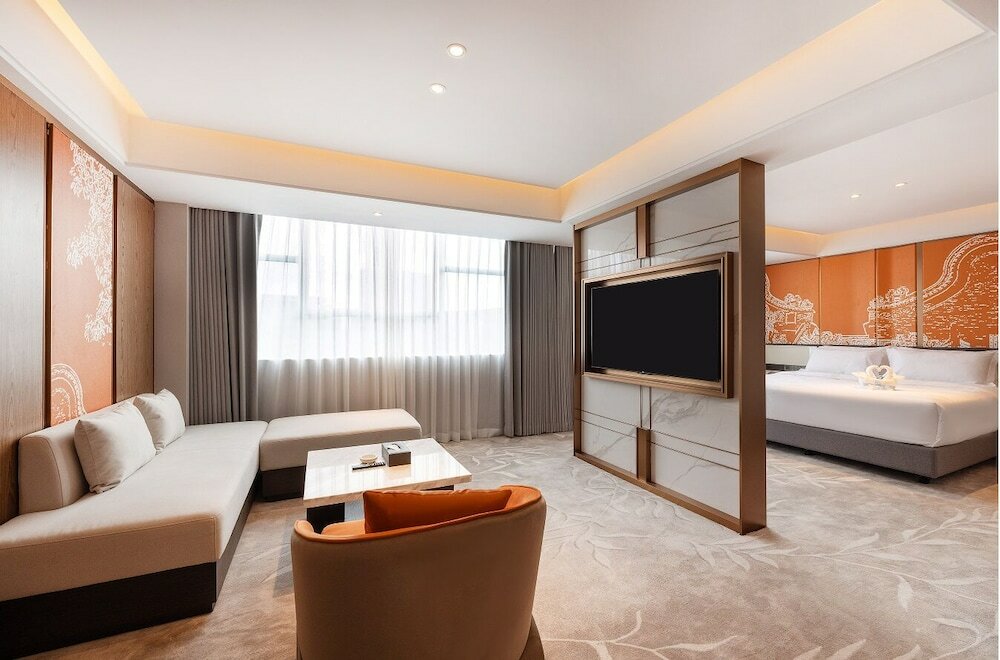 Фото Guangzhou Sanyu Hotel