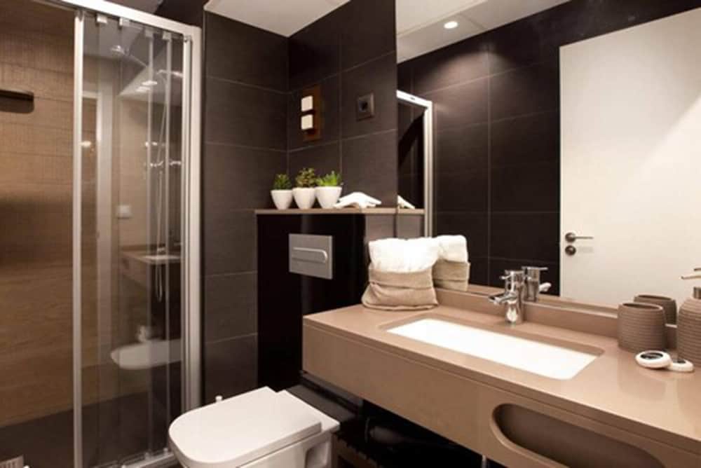 Фото Enjoybcn Miro Apartments