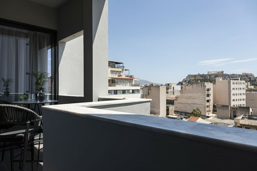 Фото Play Theatrou Athens