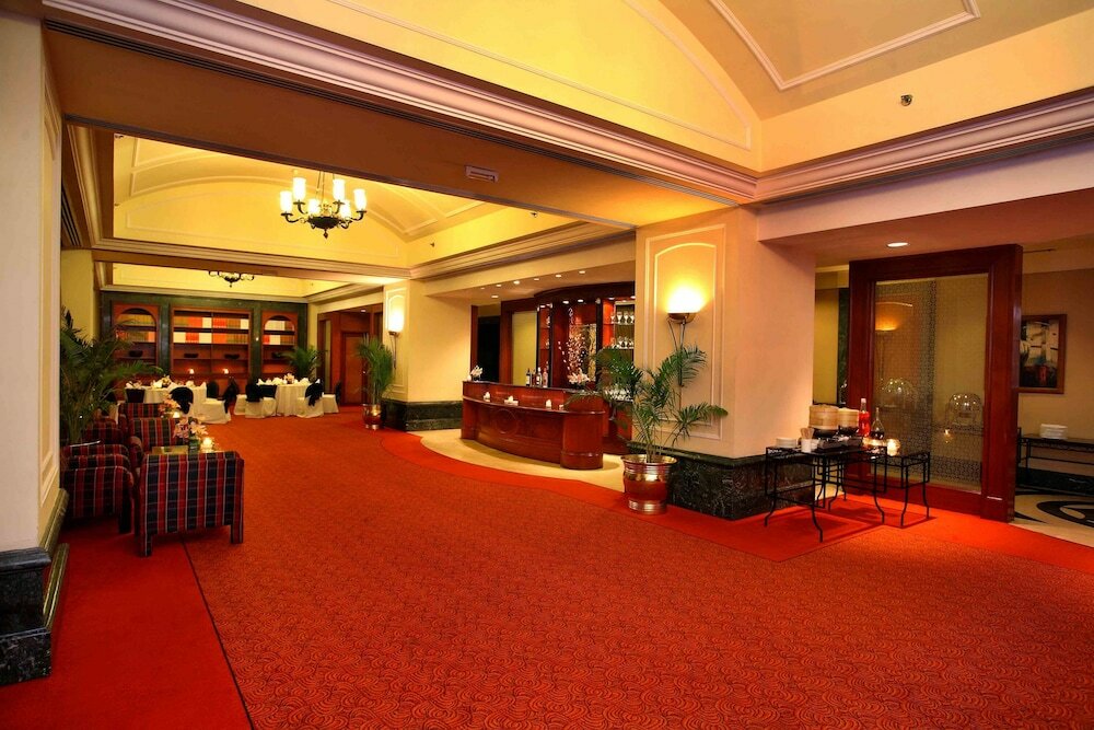 Фото Eros Hotel New Delhi, Nehru Place